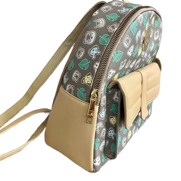 Nintendo Animal Crossing 11" Mini Backpack and Stationary Gift Set - Picture 2 of 8